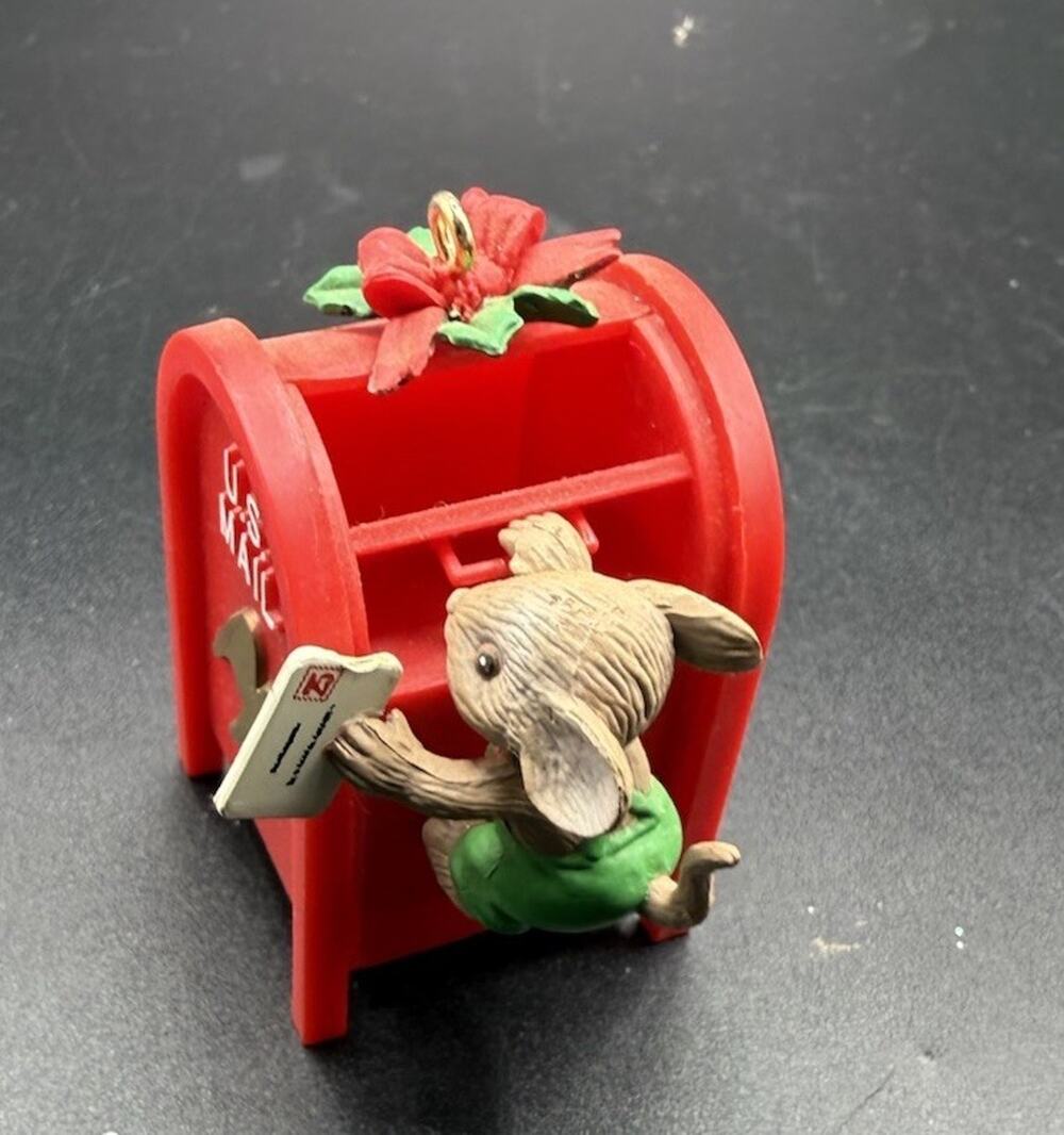 ENESCO 1989 Special Delivery Mail Mailbox Mouse Christmas Ornament No Box LO20